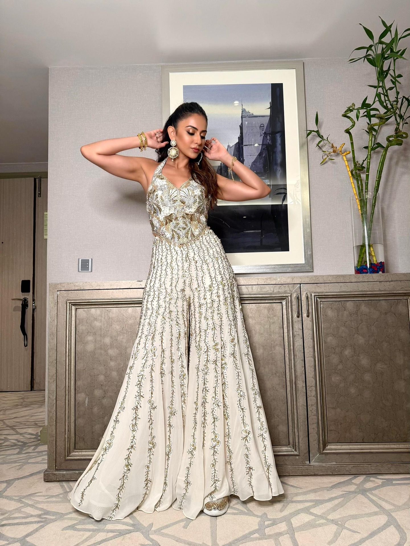 Gsr5IP8a4AACH5M?format=jpg&name=large