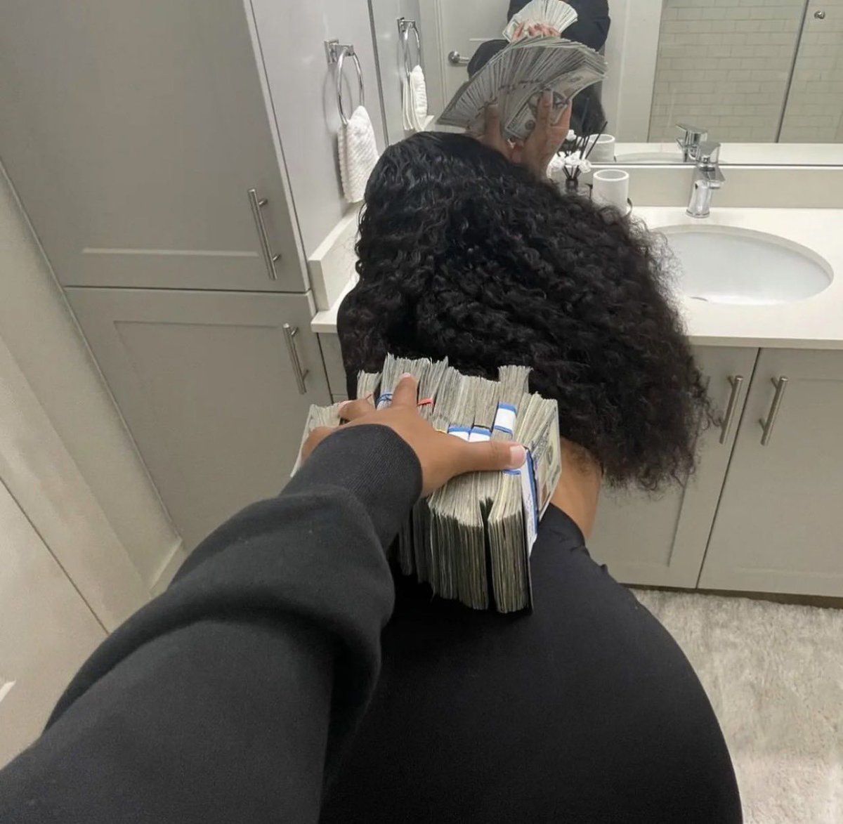 Blessed (@idblessd) on Twitter photo 