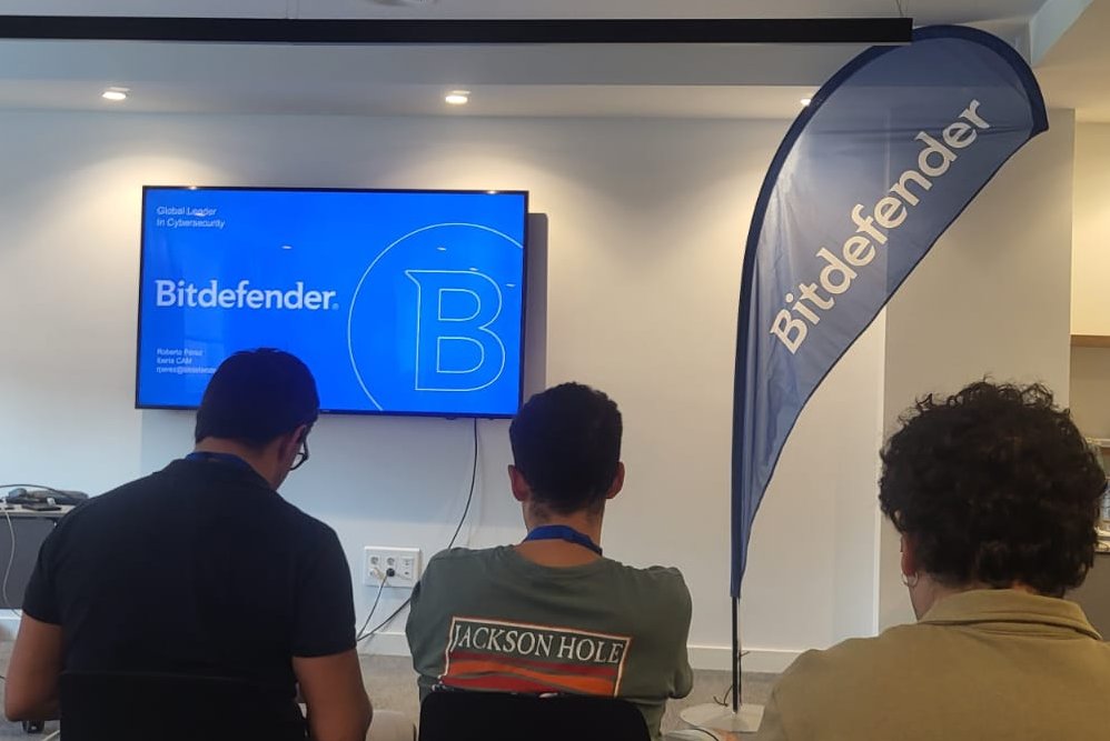 Inforhouse (@inforhousesl) on Twitter photo La pasada semana estuvimos en Madrid de formación técnica de <a href="/Bitdefender/">Bitdefender</a> ! 🧑🎓
#somosInforhouse #máscercadeTI La pasada semana estuvimos en Madrid de formación técnica de <a href="/Bitdefender/">Bitdefender</a> ! 🧑🎓
#somosInforhouse #máscercadeTI