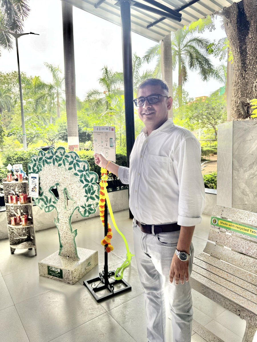 RakeshKMishra7's tweet photo. The environment is our collective responsibility, so let's protect nature and make life safe for our future generations. 🌴🌴🌴

#WorldEnvironmentDay🌴#विश्वपर्यावरणदिवस🌴 https://t.co/bzvXtZ44VO