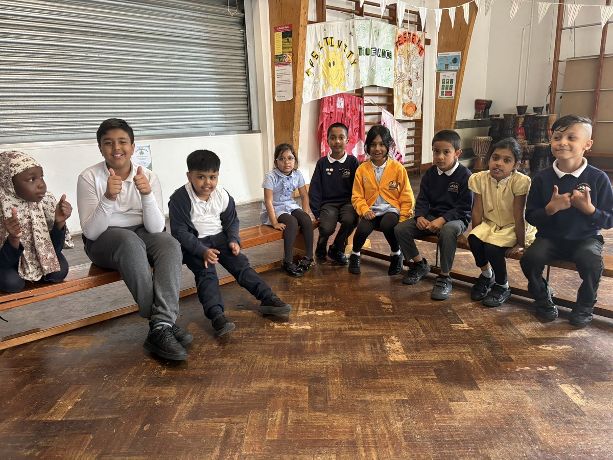 The school council met today to discuss the questions they would like to ask the London Mayor’s team when we visit City Hall in a couple of weeks. The children are very excited about the trip!