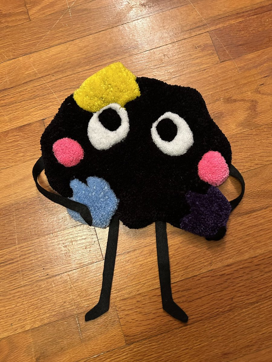 Spot sprite rug 🖤🐉

MSG me for custom orders