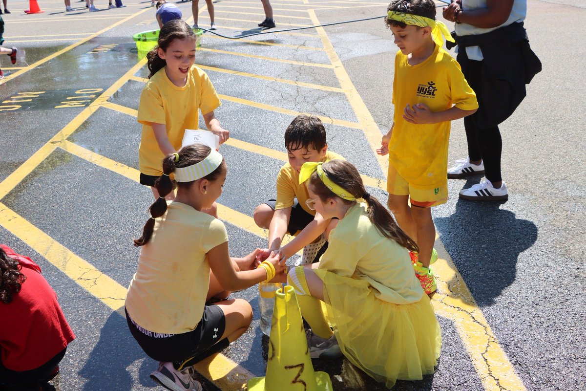 YorktownCSD tweet media