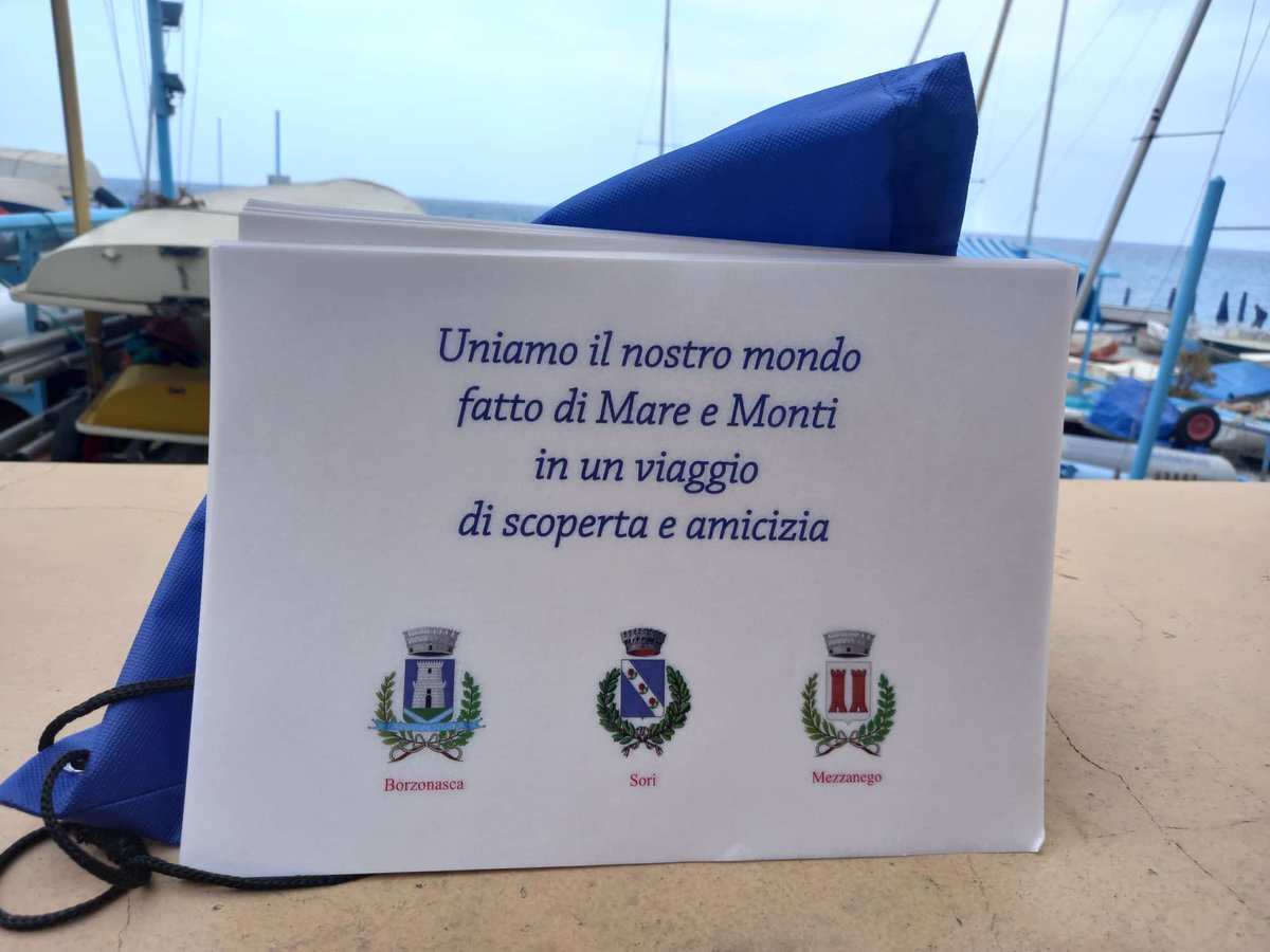 🌊 Oggi le classi quinte di Mezzanego e Borzonasca hanno partecipato al progetto “Conoscere il Mare” a Sori, per la #giornatamondialedellambiente! 🌱⚓

Con noi, la presidente, l’assessora Francesca Benvenuto, i sindaci di Sori e Mezzanego e tanti sorrisi 💙