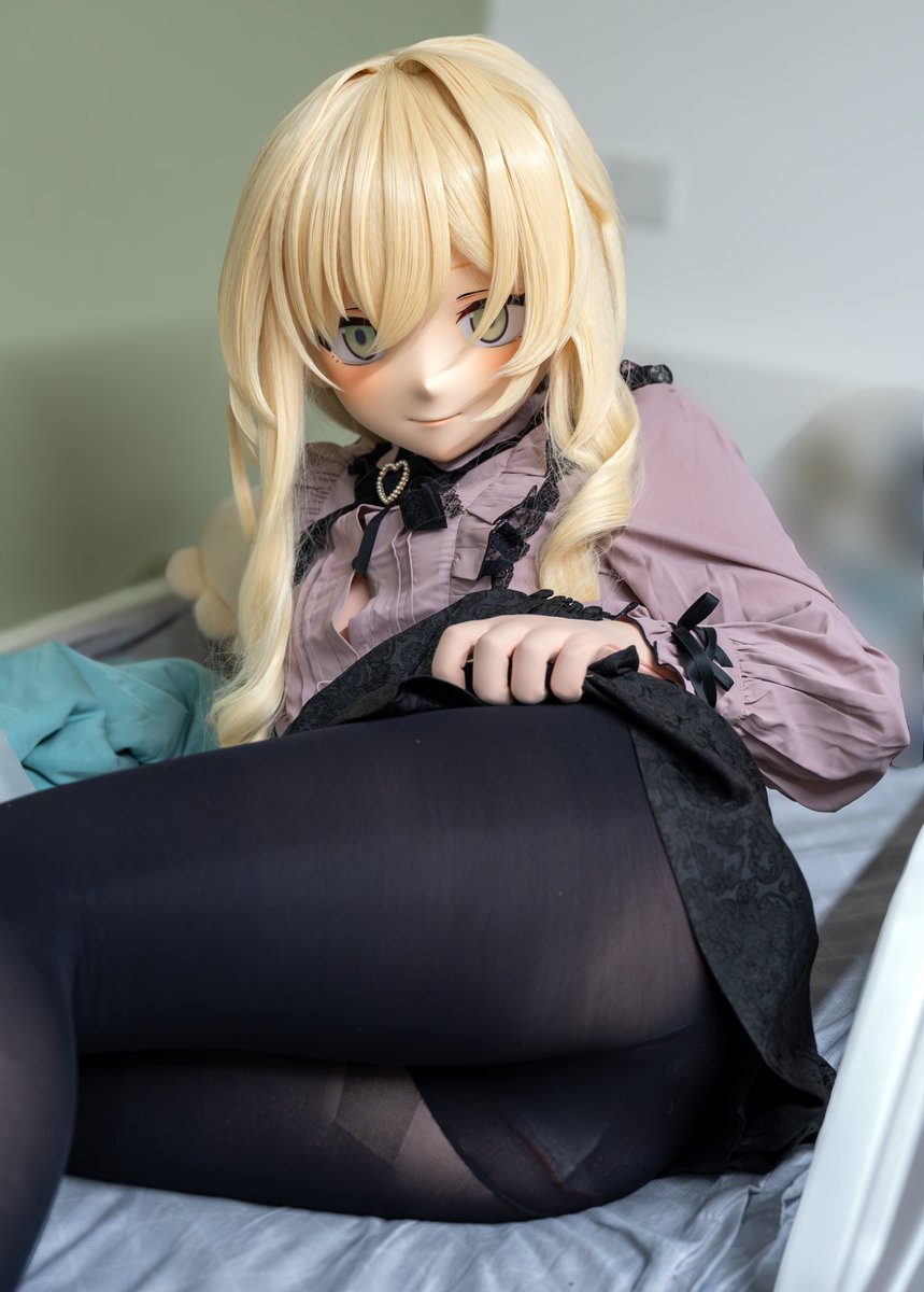 大鼙鼓效应犯了
#BlueArchive #kigurumi #ニヤニヤ教授