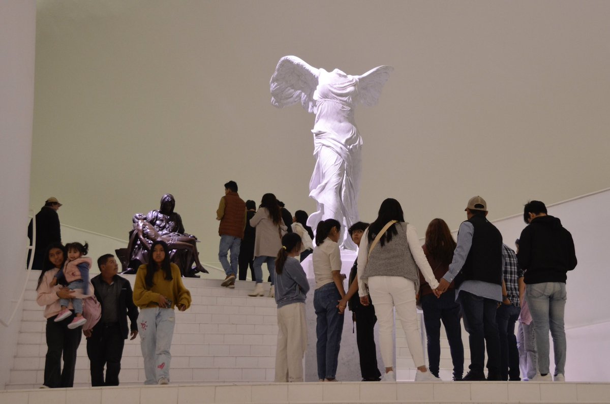 Creemos en la convivencia como puente para aprender y compartir…👪👨‍👨‍👧
¿Qué propuestas tienes para hacer de los museos un lugar más abierto a todas las voces?

👉Cuéntanos: #ConvivenciaMW o #TogethernessMW.