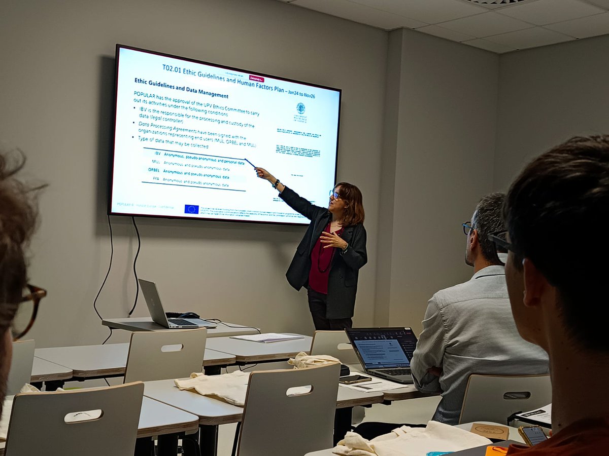 ibv_org's tweet image. This week our colleagues Clara Solves and José Manuel Rojas traveled to Łódź, Poland, to take part in the 3rd General Assembly of the POPULAR Project – EU Project.
More info: popular-project.eu

#EUProjects #HealthcareInnovation #UserCenteredDesign #POPULARproject