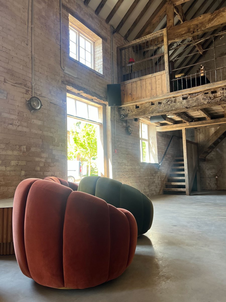 Neuron Audio Visual Ltd (@neuron_av) on Twitter photo We were delighted to be involved in <a href="/iscoydpark/">Iscoyd Park</a>'s new Coach House audio installation. We spec'd a mixture of <a href="/MartinAudioLtd/">Martin Audio Ltd</a> CCD speakers, powered by @powersoft_audio Quatrrocannali amplifiers and <a href="/Atlas_IED/">AtlasIED</a> processing, creating a dependable and excellent-sounding result. We were delighted to be involved in <a href="/iscoydpark/">Iscoyd Park</a>'s new Coach House audio installation. We spec'd a mixture of <a href="/MartinAudioLtd/">Martin Audio Ltd</a> CCD speakers, powered by @powersoft_audio Quatrrocannali amplifiers and <a href="/Atlas_IED/">AtlasIED</a> processing, creating a dependable and excellent-sounding result.
