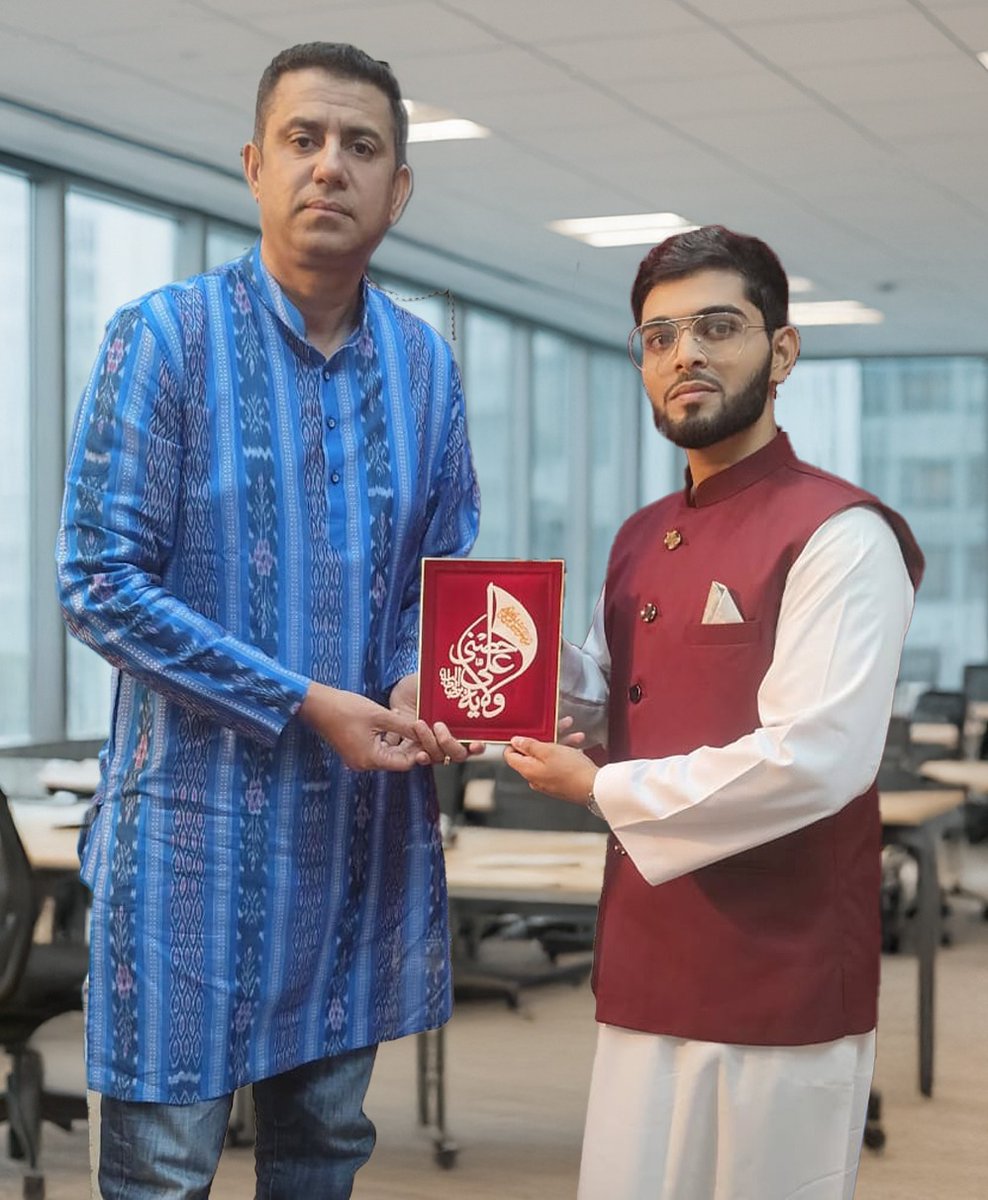 Channel WIN (@channel_win) on Twitter photo Channel WIN is honored to host the renowned poet, <a href="/PoetHaiderAmaan/">🇮🇳Haider Amaan Haider</a> on the auspicious occasion of Jashn-e-Ghadeer. His presence and poetic brilliance added immense depth and elegance to our celebration of this historic event.
.
.
#EideGhadeer #Celebrations #Channelwin Channel WIN is honored to host the renowned poet, <a href="/PoetHaiderAmaan/">🇮🇳Haider Amaan Haider</a> on the auspicious occasion of Jashn-e-Ghadeer. His presence and poetic brilliance added immense depth and elegance to our celebration of this historic event.
.
.
#EideGhadeer #Celebrations #Channelwin