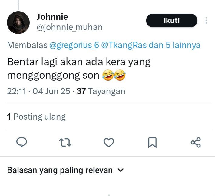 Emang kelainan BENCONG satu ini yg ngarep konvo-nya diramein "kera yang menggonggong"