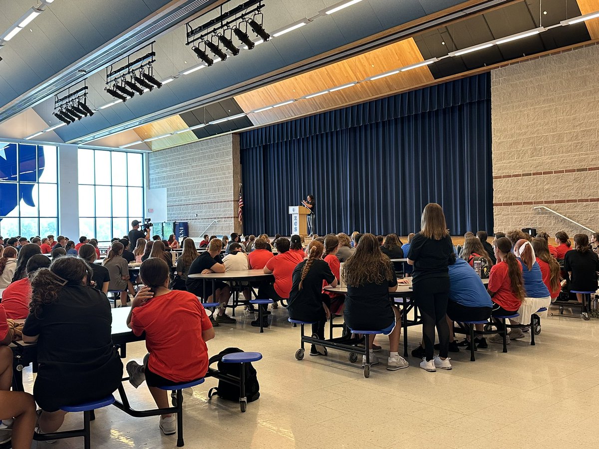 ady_wahl's tweet image. I was honored to speak to a room full of athletes and band members from my high school. I came from the same place, same halls, same small town—and I just wanted them to know that dreams really do grow here. 🌱💙 @ZHS_Athletics @ZHSbasketball @ZVilleSchools