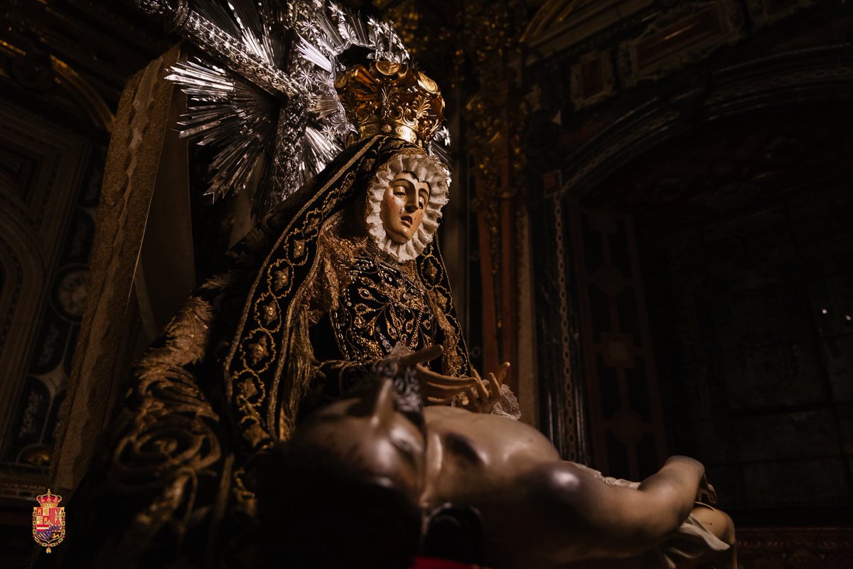 ⚫️REGINA COELI.

▪️ Hoy pedimos e Imploramos a las plantas de Nuestra Señora de las Angustias por todas las intenciones del pueblo de Granada y su Archidiócesis.

V.Reina del cielo alégrate; aleluya. 

R. Porque el Señor a quien
has merecido llevar; aleluya.

V. Ha resucitado…