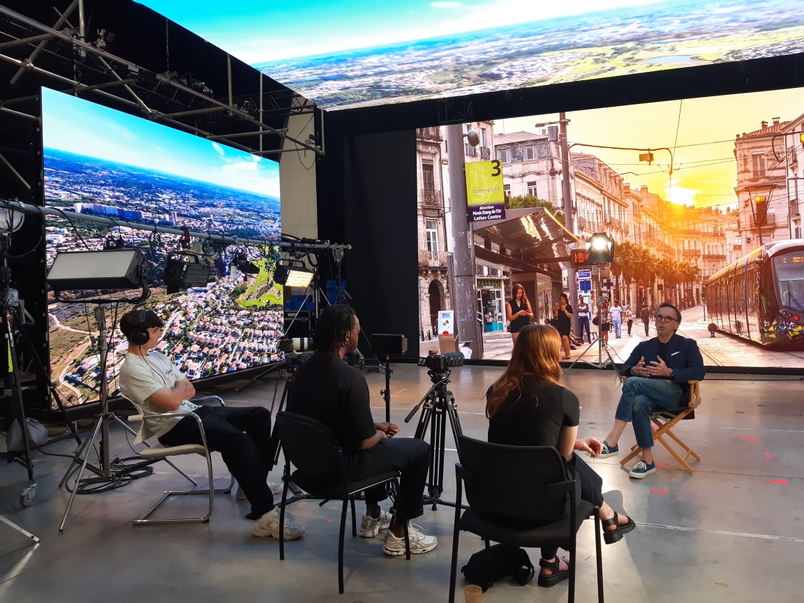🎬 Ça tourne dans les studios de <a href="/FranceTV/">France tv</a>  à Vendargues pour la future web-série #IlsFontLEco !
Objectif ? Mettre en lumière les acteurs économiques de nos filières, nos grands projets structurants et l’offre de services de la Métropole de Montpellier 👍
📺 À découvrir bientôt !