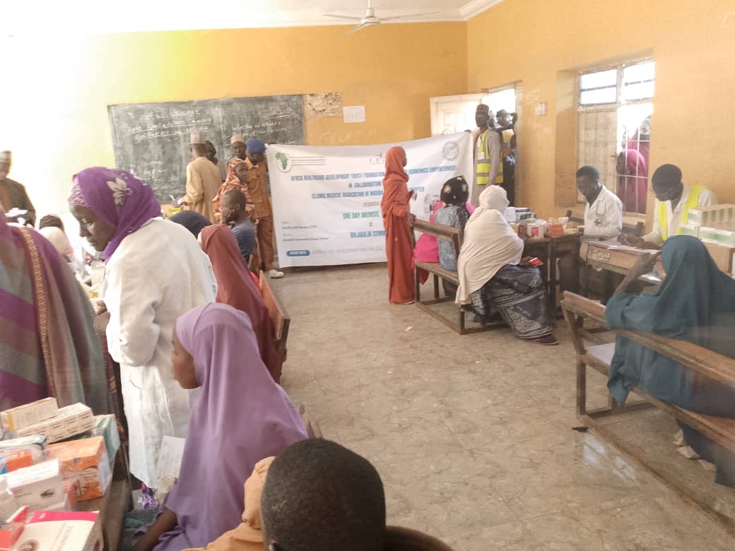 FREE_NG_'s tweet photo. 💡 Challenges Turned Lessons:
High demand for anti-malaria drugs &amp; time constraints highlighted gaps in rural healthcare access.

B🙏 Thank you to all donors, volunteers &amp; partners for making this possible! #PublicHealth #SDG3 #NGOImpact" https://t.co/pPYKt7ba7q