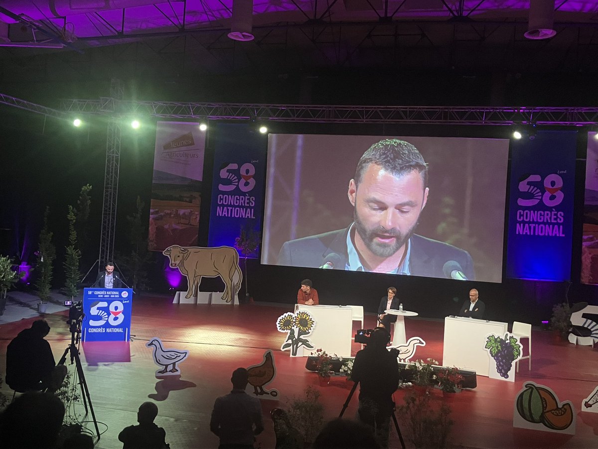 Un discours offensif et au combien réaliste de <a href="/HorelPierrick/">Pierrick Horel</a> au congrès national des JA <a href="/JeunesAgri/">Jeunes Agriculteurs</a>.
Merci pour cet engagement passionné.