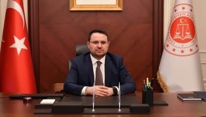 Savcı Akın GÜRLEK yanlız değildir .