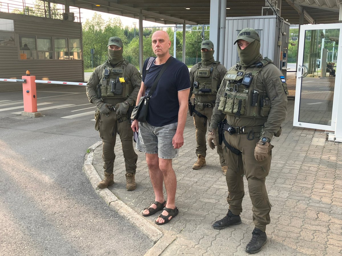kaitsepolitsei's tweet image. At the suggestion of KAPO, Police and Boarder Guard Board revoked the residence permit of Russian citizen Sergei Filatov for security reasons. FSB had established contact with Filatov. To prevent and obstruct security threats, we gave him a helping hand to return to homeland.