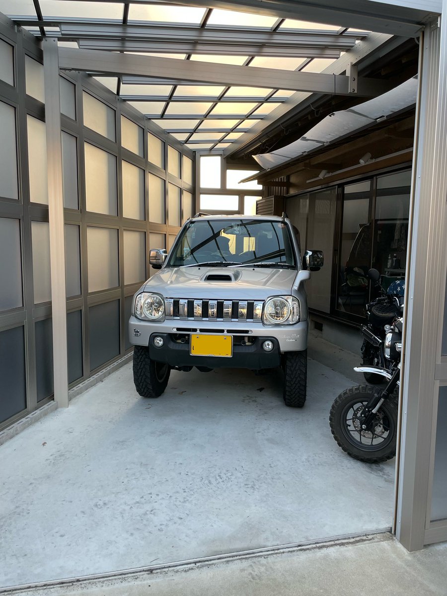 かいものしてぶじきたくしたじむにー！

じむにー元気に走って偉かったね！
