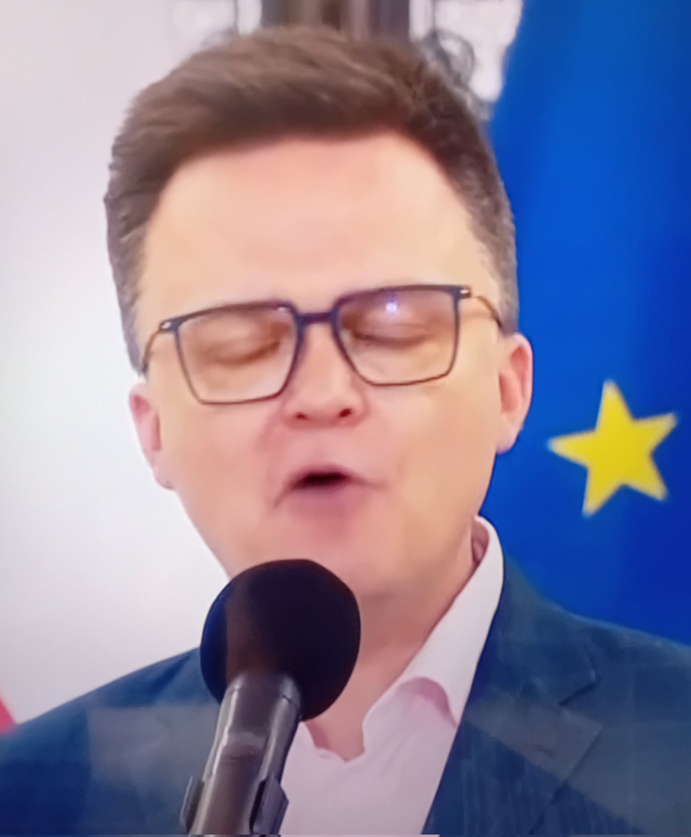 Hmm... 
Szymek, rzekł : "Jeśli ktoś ma 30% w sondażach, a inny 5 czy 7%, to tyle samo waży"🤦
No nie, chłopie. Masz (w głowie) zepsutą wagę. Szantaż to nie sposób na bycie w koalicji. 
Przyjrzyj się Włodkowi, przyjrzyj się Władkowi... i przestań gwiazdorzyć. Cieniutki ten lans.