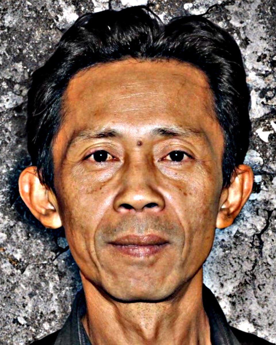 Mau lebih jelas? Si ganteng <a href="/Y_Radianto/">Aki_Tulalit</a> itu sering menerima transfer duit judol dari Zulkarnaen Apriliantony utk bayaran buzzer politik. Salah satunya saat kampanye pilpres 15 Januari 2024 pukul 23:43:53 WIB malam. Duit haram judi online itu dia pakai buat nikah siri.