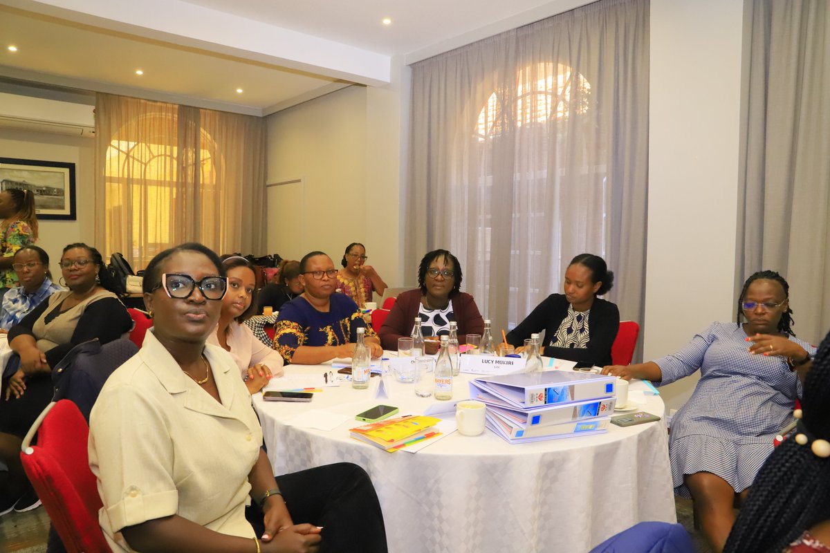 The FKE Female Future Leadership Program launched a new cohort at Fairview Hotel, Nairobi, empowering women from diverse sectors to lead confidently and boost female presence in leadership roles over the next 9 months. 
#WomenInLeadership #LeadershipDevelopment #WomenInBusiness