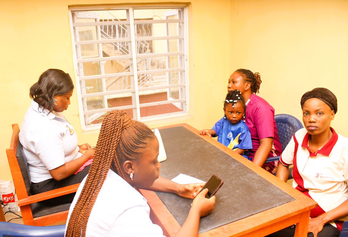 Oyshia_oy's tweet photo. Swipe through photos from yesterday’s enrollment drive. The Safer Health train is back on the move today! https://t.co/9P7NdSzvQs