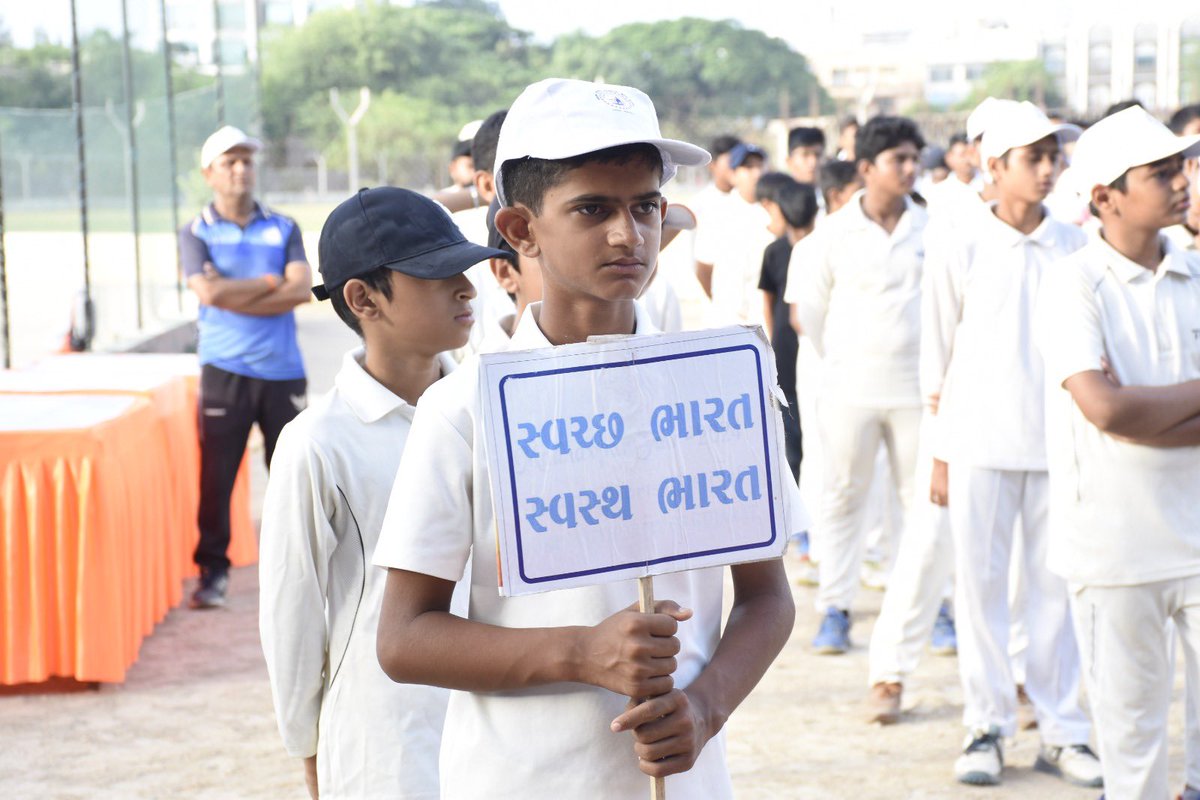 વિશ્વ પર્યાવરણ દિવસ-૨૦૨૫ ઉજવણીના ભાગરૂપે ફિટનેસ વોકેથોન, વૃક્ષારોપણ અને સફાઈ અભિયાન.

<a href="/CMOGuj/">CMO Gujarat</a> <a href="/JayantiRavi/">Jayanti Ravi</a> <a href="/revenuegujarat/">Revenue Dep. Gujarat</a> <a href="/InfoPorbandar/">Info Porbandar GoG</a> <a href="/InfoGujarat/">Gujarat Information</a>