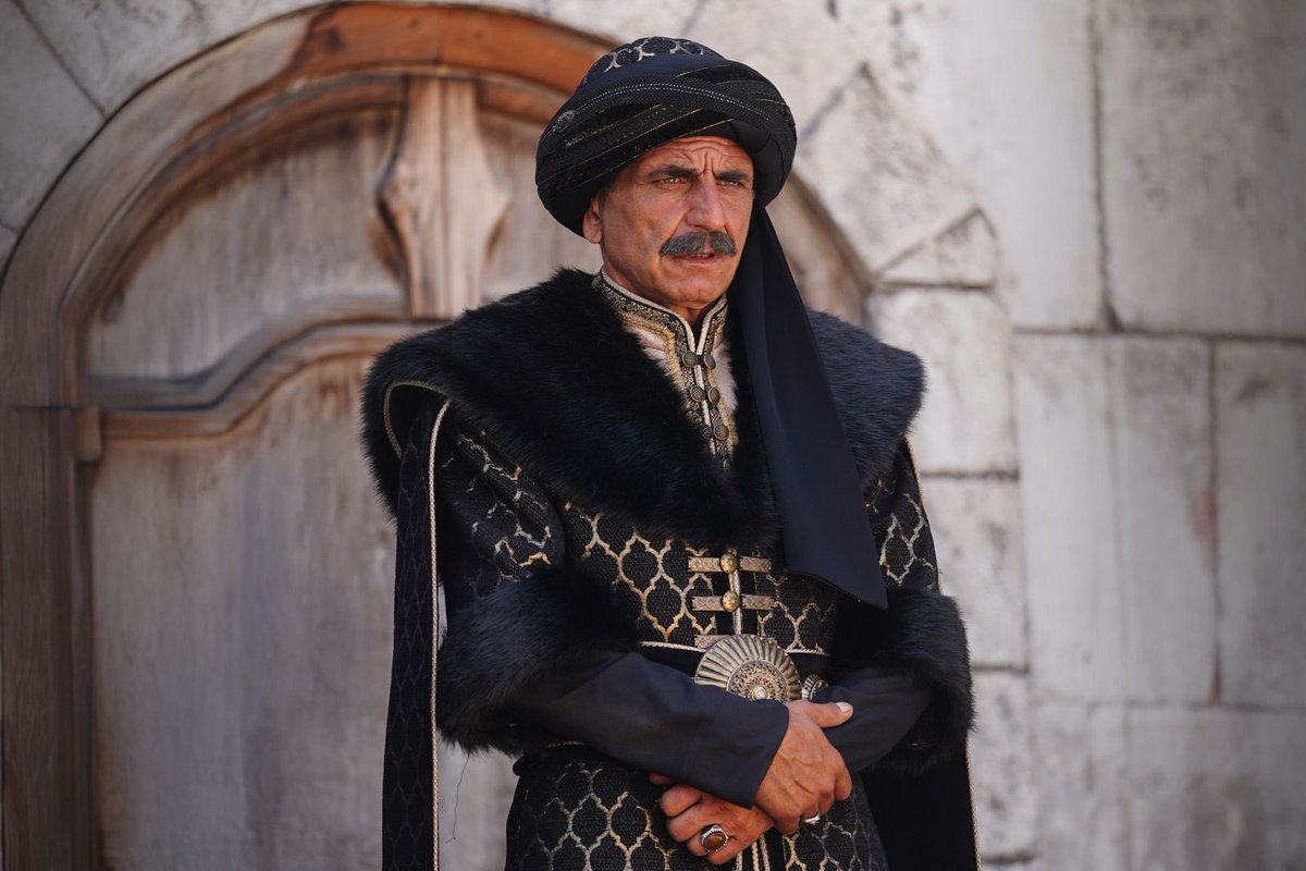 Usta oyuncu Gürkan Uygun, Mahmud Paşa karakteri ile #MehmedFetihletSultanı dizisinin kadrosuna dahil oldu.