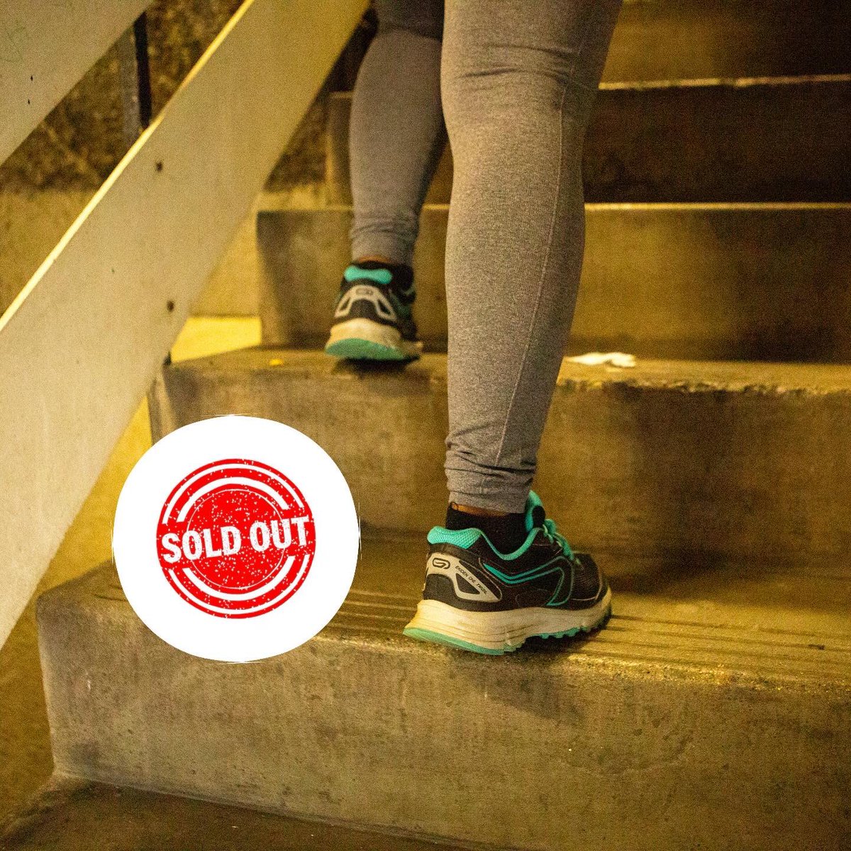 DlalaNje's tweet photo. πSOLD OUTπ
Hundreds to run to the top of @CityofJoburgZA on Sundayπ
Keep to your allocated start time or youβll need to wait until the end start your raceππ½ππΏββοΈππΌββοΈ
If you missed out this timeβ¦ Join us on September 7th for the next #PonteChallengeπ€πΎ
https://t.co/NOejTtFXbi https://t.co/z3PeBFOhvP