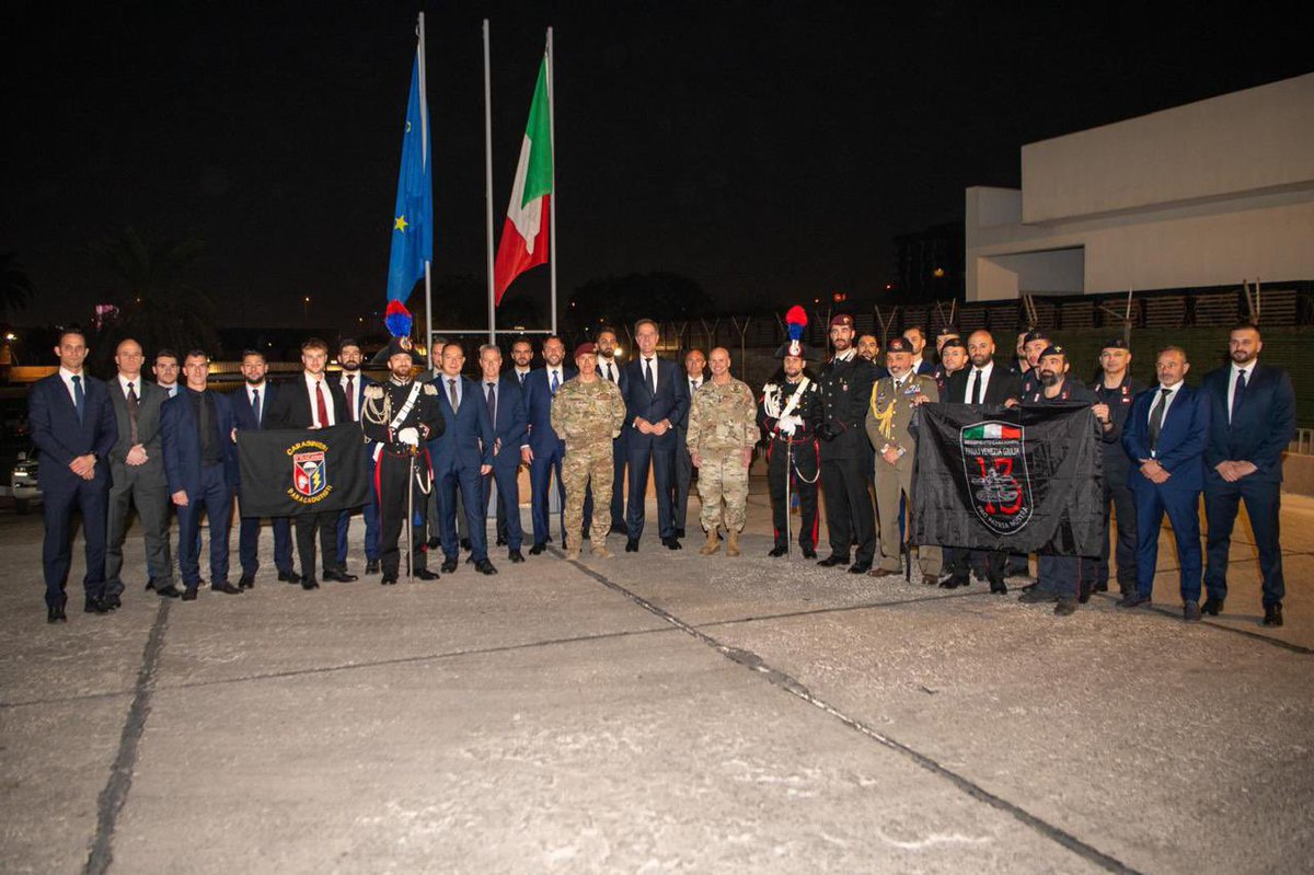 Auguri all’Arma dei Carabinieri nel suo 211 Annuale della fondazione. Un sentito ringraziamento ai Carabinieri impegnati in Iraq a tutela e vigilanza dell’Ambasciata 🇮🇹 e nell’addestramento delle Forze Armate e di Sicurezza 🇮🇶 .