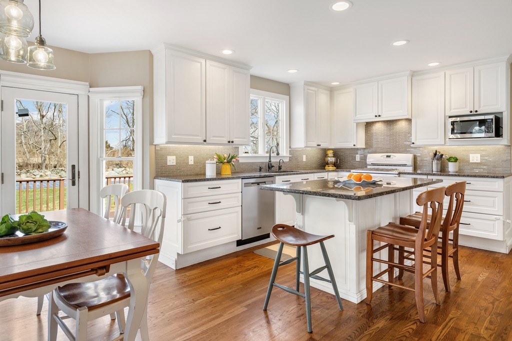 gustavewhite's tweet photo. SOLD! Congratulations to Dina Karouoa &amp; Nicki Lucenti on the successful sale of 70 West Passage Drive in Portsmouth, RI, closed over asking at $1,005,000! 
https://t.co/xoLNlAkWVB https://t.co/ynAGXxOiwA