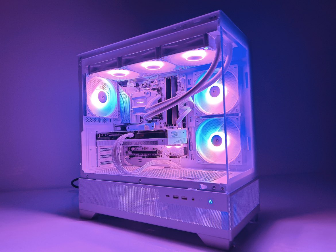 かわいいだけじゃだめですか？

#たぶん明日からやります
#ゲーミングPC 
#プレゼントキャンペーン