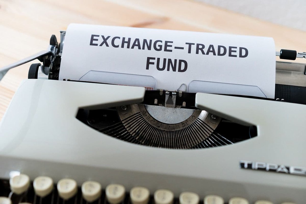 🚨 BREAKING: "Un ETF basato su Bitcoin raggiunge 10,28 miliardi di dollari: il nuovo leader del mercato istituzionale"