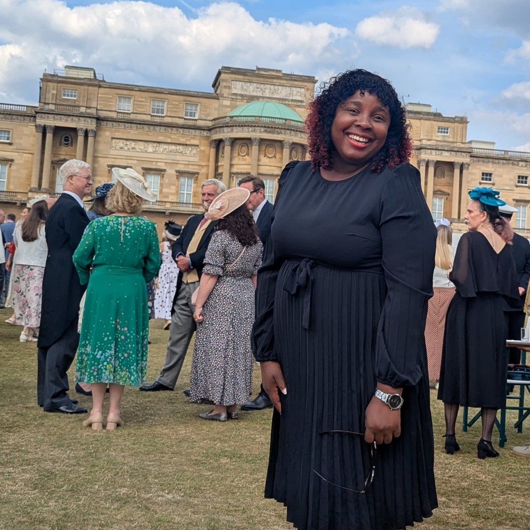 🫖 A Swansea Bay nurse has rubbed shoulders with royalty after being invited to a Buckingham Palace garden party. 👑

👉 sbuhb.nhs.wales/news/swansea-b…