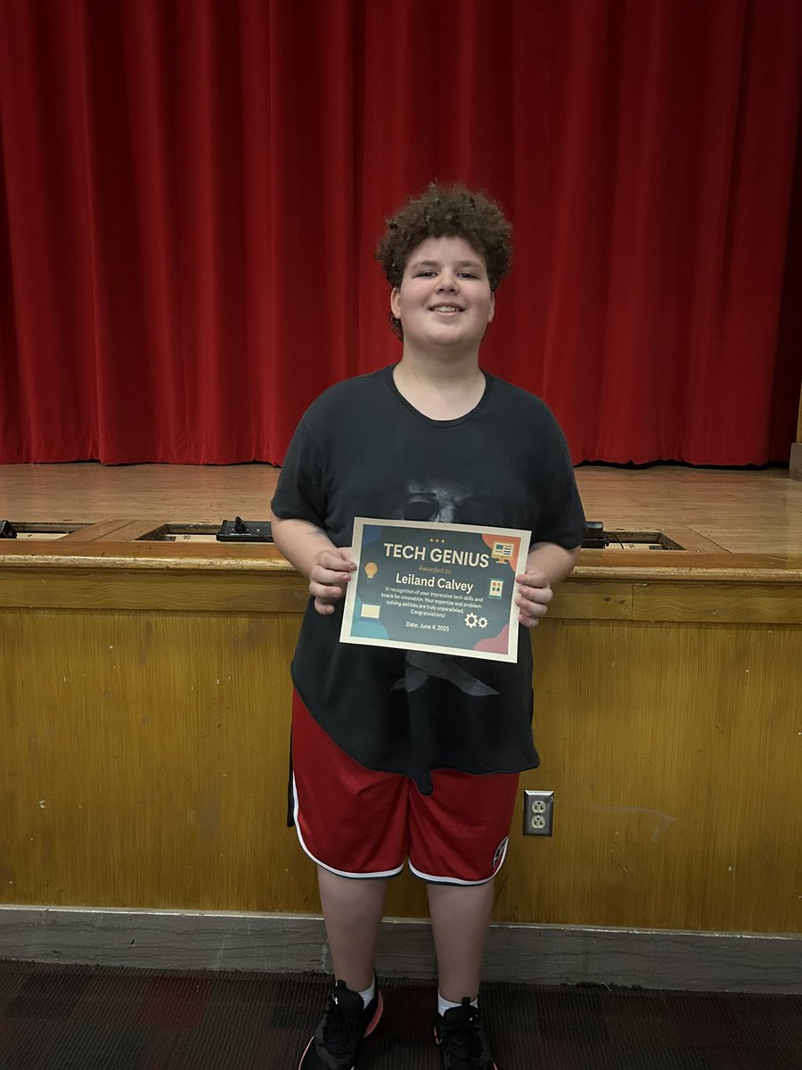 ChevalierFPCS's tweet image. More ELA recognition: