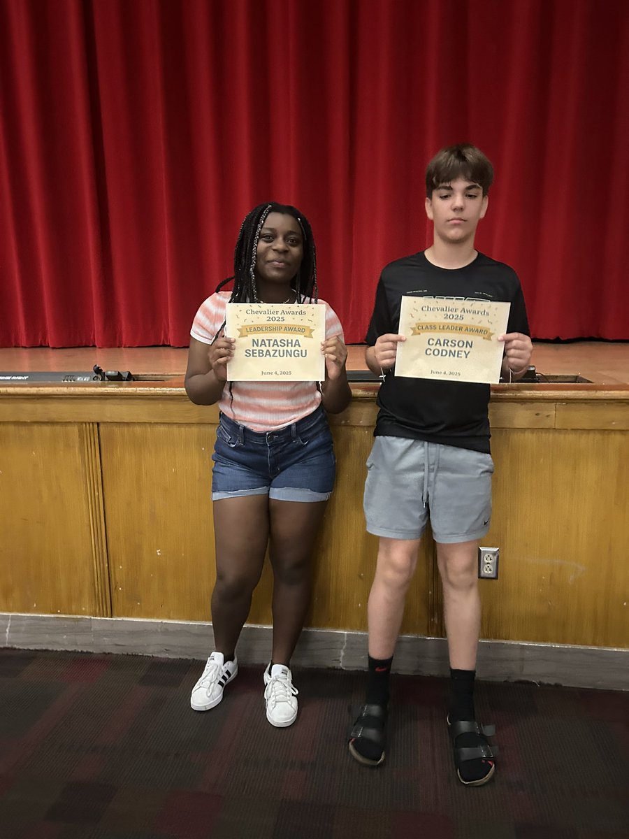 ChevalierFPCS's tweet image. Last of the ELA award pictures: