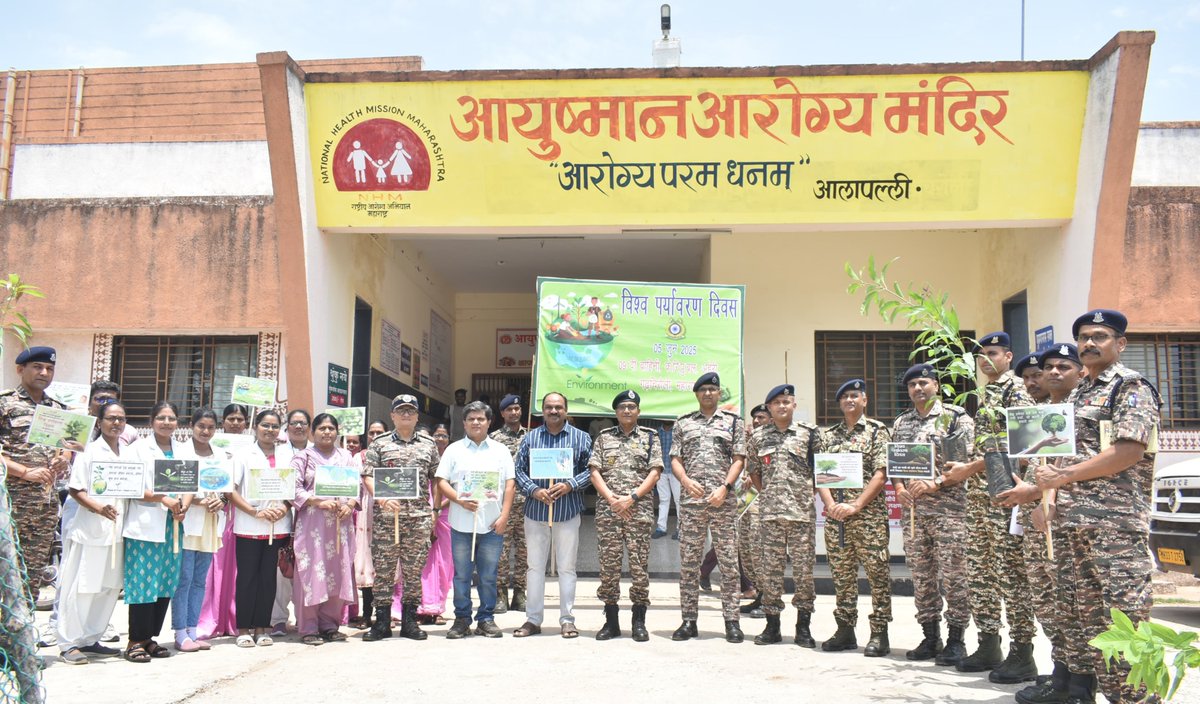 9Bncrpf's tweet photo. 🌱 On #WorldEnvironmentDay, #9BN CRPF led a massive plantation drive, planting 1500 saplings across its deployment areas. Officers, SOs, jawans & locals joined hands in this green mission.
Theme 2025: Combating Plastic Pollution ♻️
#CRPF #GreenIndia #BeatPlasticPollution 🌍 https://t.co/jxQJM5dU6b