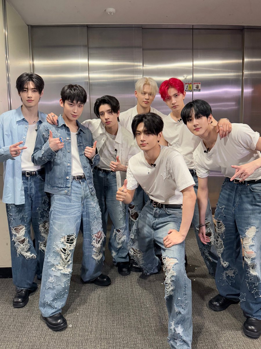 [#오늘의ENHYPEN] 우리를 태우는 Beautiful fire🔥 이번 활동도 붉게 물들여봐요❤️ #250605 @ 엠카운트다운