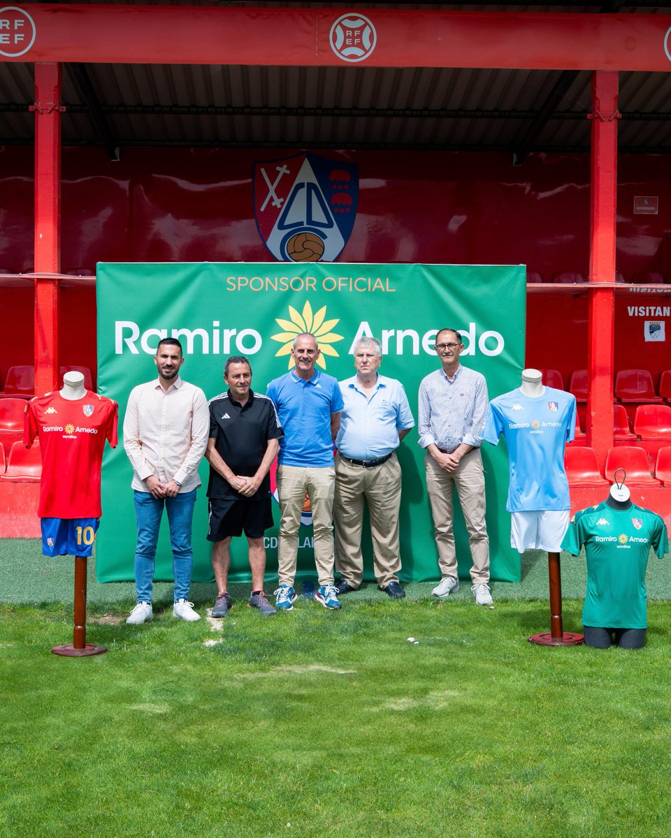 CD Calahorra (@cdcalahorra) on Twitter photo 🚨ACUERDO🚨 El CD Calahorra y Ramiro Arnedo renuevan su compromiso de patrocinio.
De igual manera, la marca deportiva Kappa, será el distribuidor oficial del club para la próxima temporada. <a href="/KappaSport_ES/">Kappa Iberia</a>
Desde el club, agradecemos la confianza depositada. 🚨ACUERDO🚨 El CD Calahorra y Ramiro Arnedo renuevan su compromiso de patrocinio.
De igual manera, la marca deportiva Kappa, será el distribuidor oficial del club para la próxima temporada. <a href="/KappaSport_ES/">Kappa Iberia</a>
Desde el club, agradecemos la confianza depositada.