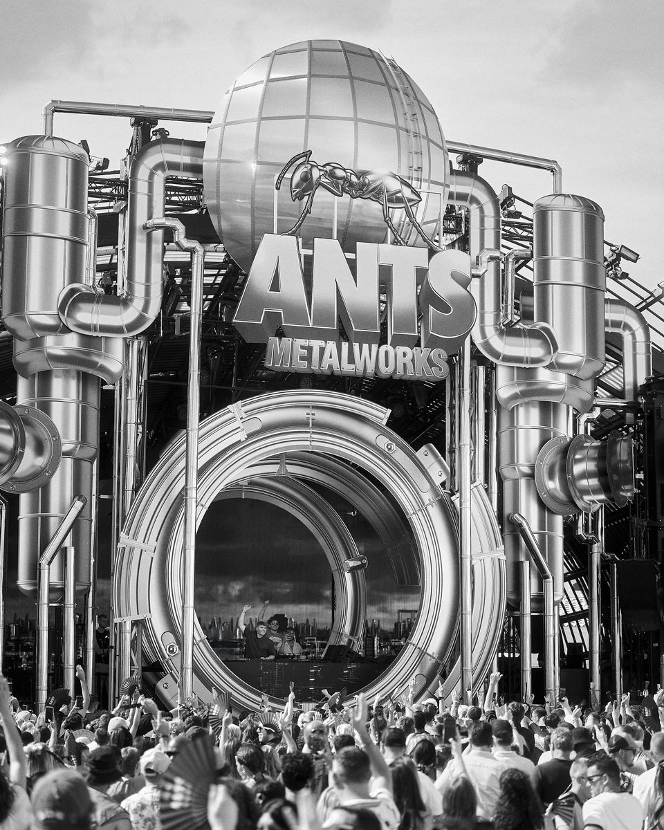 UsTwoMusic_'s tweet image. My set from @UNITEDANTS at @ushuaiaibiza is now live to to listen back to
on.soundcloud.com/ySC7ofVW3EBrsq…