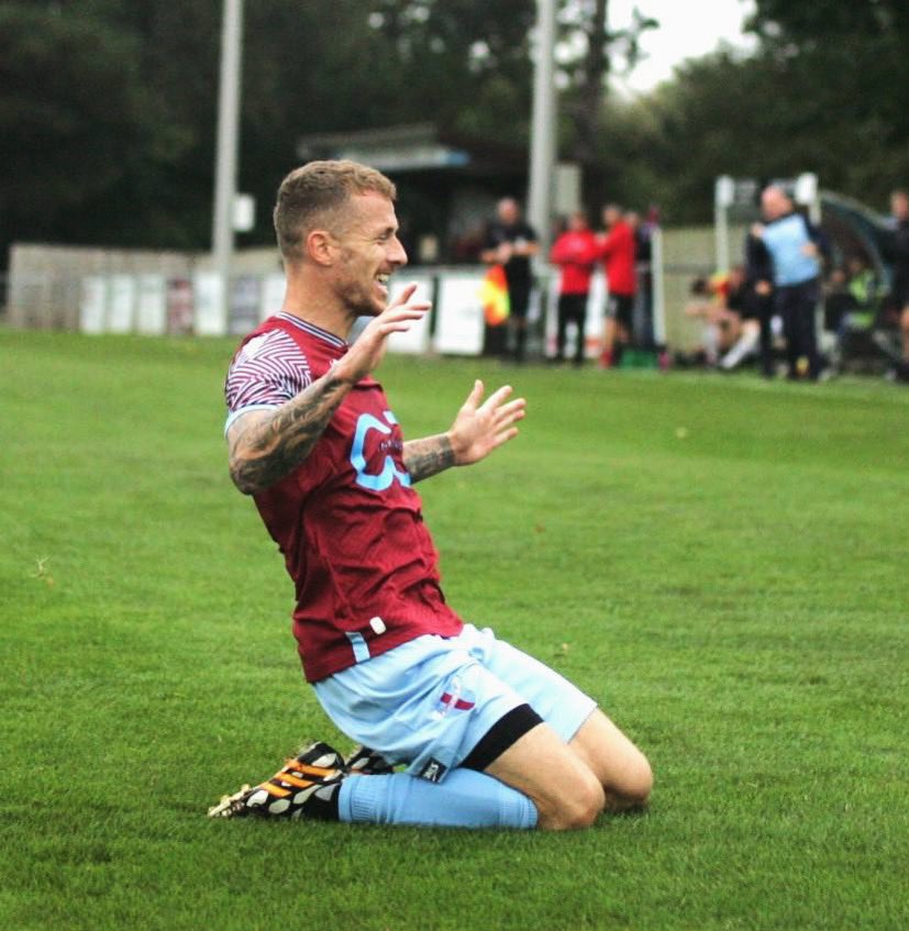 Roman Glass St. George ๐๐ช๐ด๓ ง๓ ข๓ ฅ๓ ฎ๓ ง๓ ฟ (@romanglassfc) on Twitter photo ๐๐๐๐๐ ๐๐๐๐ ๐๐๐๐๐๐๐๐
The club is delighted to announce that the signing of โSuper Dan Stonemanโ to the Glass from Westfields is complete!
An extremely talented winger ready to make a difference for the Glass, we are excited to welcome him to Oaklands Park!
#RGSG ๐๐๐๐๐ ๐๐๐๐ ๐๐๐๐๐๐๐๐
The club is delighted to announce that the signing of โSuper Dan Stonemanโ to the Glass from Westfields is complete!
An extremely talented winger ready to make a difference for the Glass, we are excited to welcome him to Oaklands Park!
#RGSG