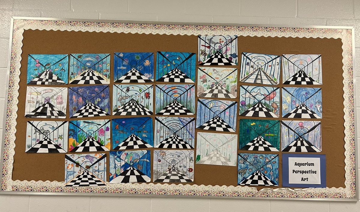 MsLiuzzi's tweet photo. Aquarium Perspective Art! Beautiful! 🐠🐟🦈@transfigtcdsb https://t.co/1DmixZXUOv