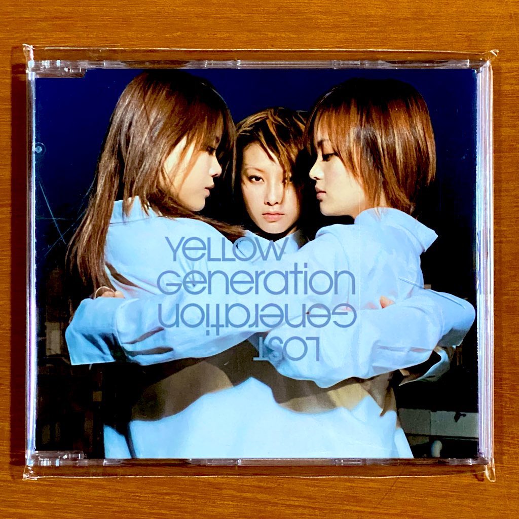 astromaniax26's tweet photo. 本日で発売から23年!
2002年6月5日 発売
【LOST Generation/YeLLOW Generation】
告知ポスターとCD
オリコン最高53位
本日イエジェネのデビュー日!
活動期間は4年だったが
名曲を多数輩出しました♪
#YeLLOWGeneration
#イエジェネ
#デビューシングル
#DefSTAR
#おちまさと
#ポスターとCD https://t.co/s4cQLG8My9