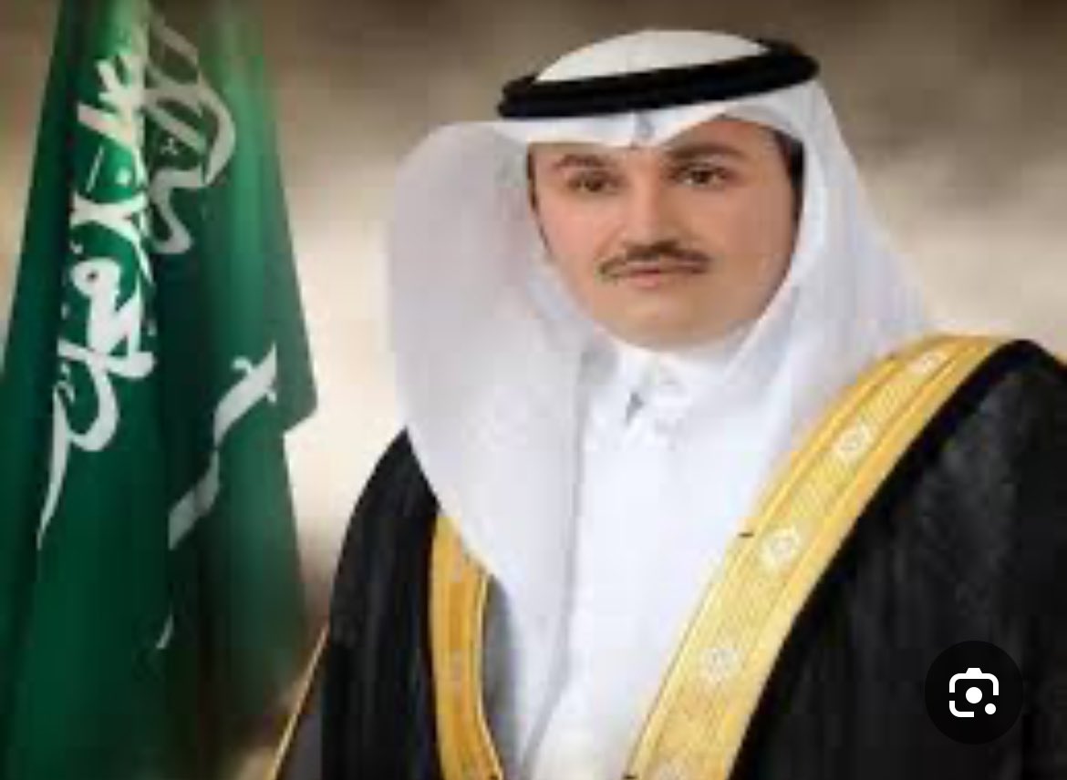 اعتقد ان الذي سيتخذ القرار المناسب ويشفي صدور المواطنين السعوديين في قضية المرأة المسنة مع مضيف  #طيران_اديل 
هو معالي الاستاذ صالح الجاسر رئيس مجلس إدارة الهيئة العامة للطيران المدني القادر على حسم هذه القضية والتاكد من اتخاذ الاجراء المناسب والرادع لضمان عدم تكرار مثل هذا