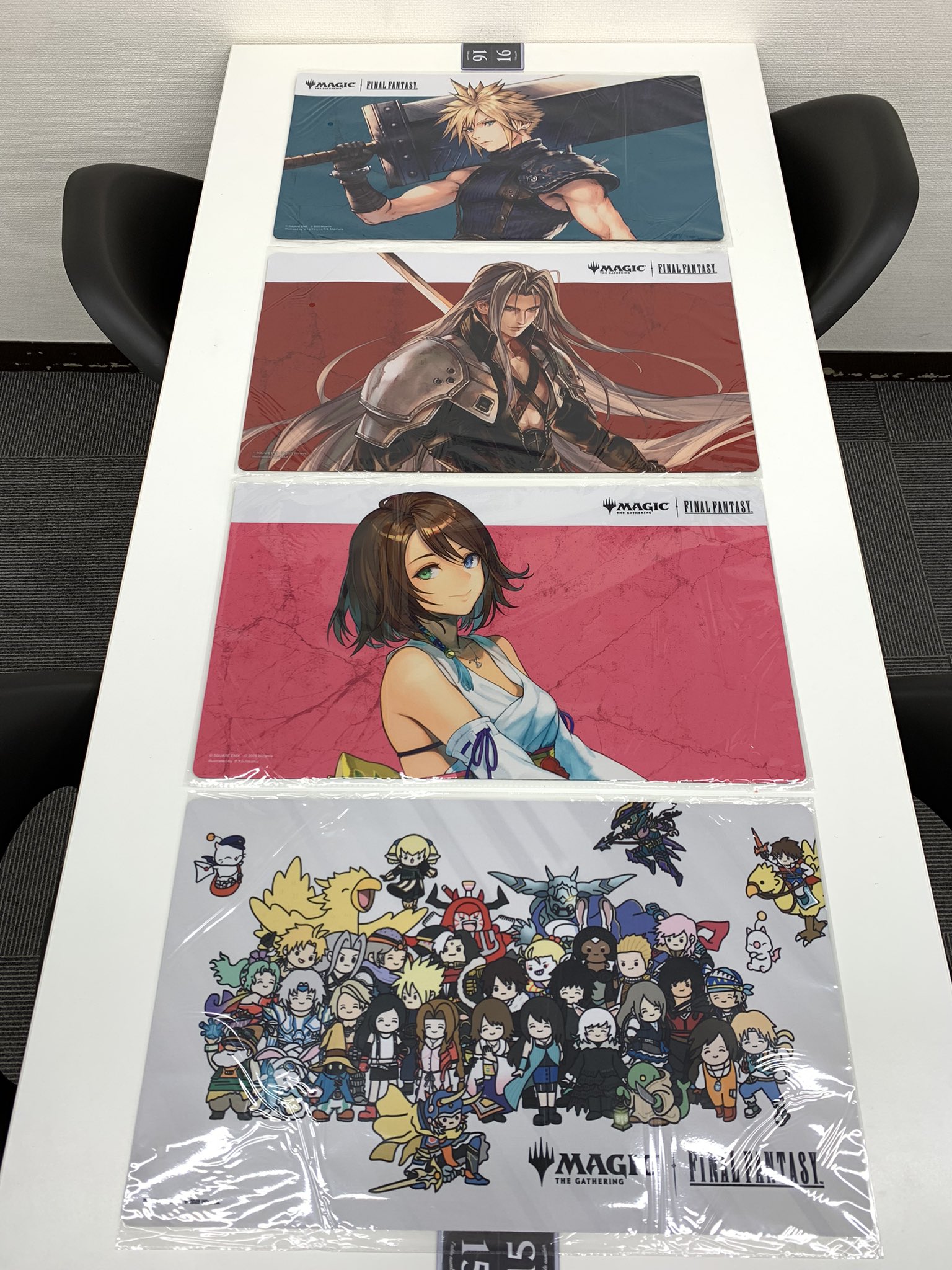 話題の行列 FF ちびキャラプレイマット 未開封 マジックザ