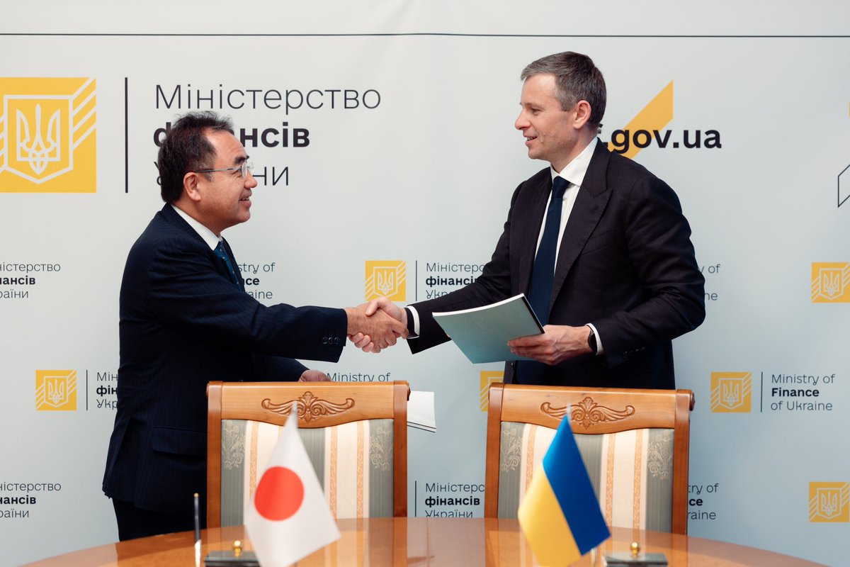 MinFin Ukraine (@minfin_ukraine) on Twitter photo 🇺🇦🇯🇵 Україна та Японське агентство <a href="/jica_direct/">JICA 国際協力機構</a> підписали угоду на понад 3 млрд доларів США, які погашатимуться за рахунок доходів від заморожених активів рф.
<a href="/SergiiMarchenk3/">Sergii Marchenko</a> <a href="/jicaUkraine/">JICA Ukraine Office</a>
Деталі: mof.gov.ua/uk/news/ukrain… 🇺🇦🇯🇵 Україна та Японське агентство <a href="/jica_direct/">JICA 国際協力機構</a> підписали угоду на понад 3 млрд доларів США, які погашатимуться за рахунок доходів від заморожених активів рф.
<a href="/SergiiMarchenk3/">Sergii Marchenko</a> <a href="/jicaUkraine/">JICA Ukraine Office</a>
Деталі: mof.gov.ua/uk/news/ukrain…