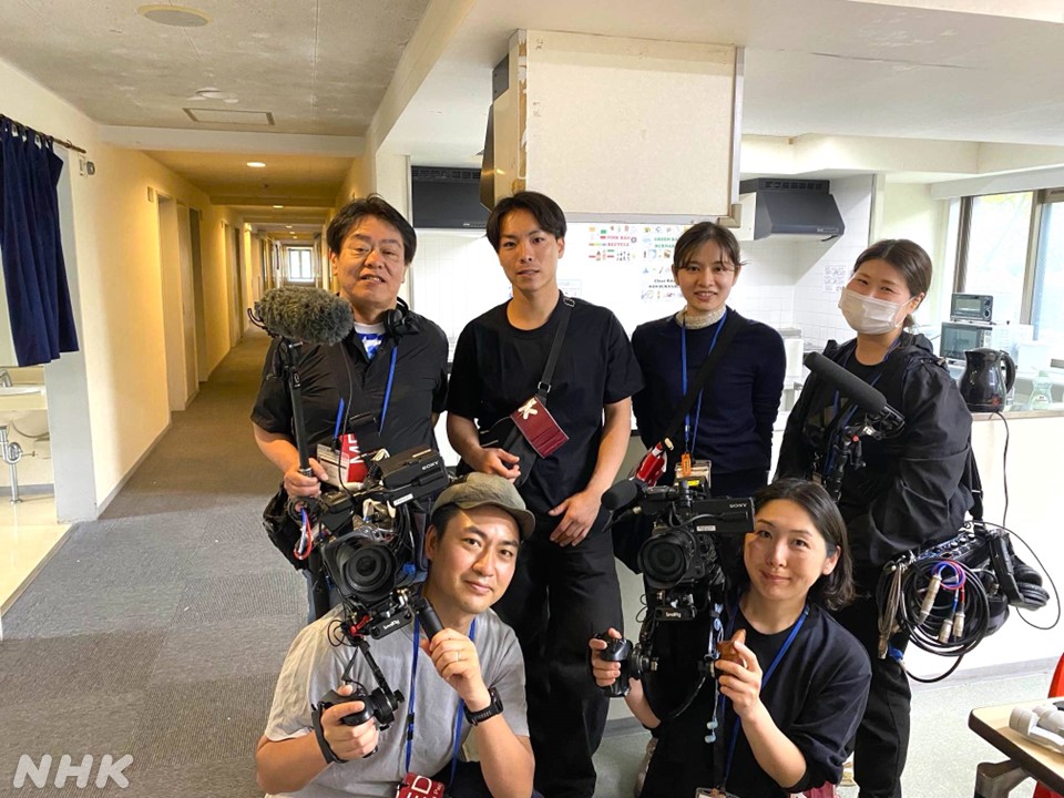 nhk_72HR's tweet photo. あす6(金) 夜10:00
#ドキュメント72時間
多国籍の学生寮👀
青春の日々に🏃

寮生の半分が留学生という学生寮(立命館アジア太平洋大学です)👩‍🎓👨‍🎓しかも94の国と地域からと、実に多国籍。担当は望月Ｄ。72日取材の20minに対して72時間ロケはどうなった？見比べ推奨！ https://t.co/p8ow5TsWzI