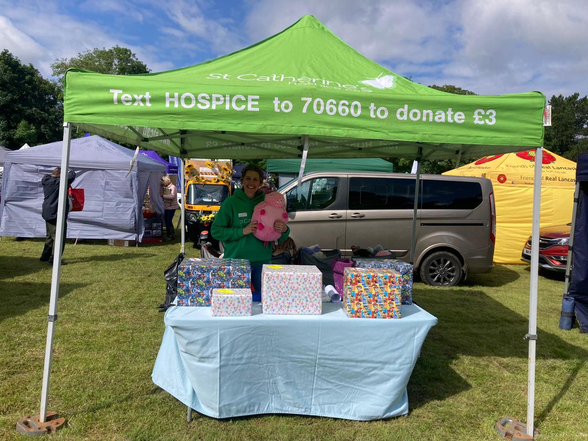 StCatherinesPre's tweet image. Join us on Sat 14 June at:

Penwortham Gala – music, procession, stalls
Longridge Field Day – parade, floats, artisan market

Try your luck at our teddy tombola – every ticket wins! 🧸
#SupportStCatherines #CommunityEvents #TeddyTombola