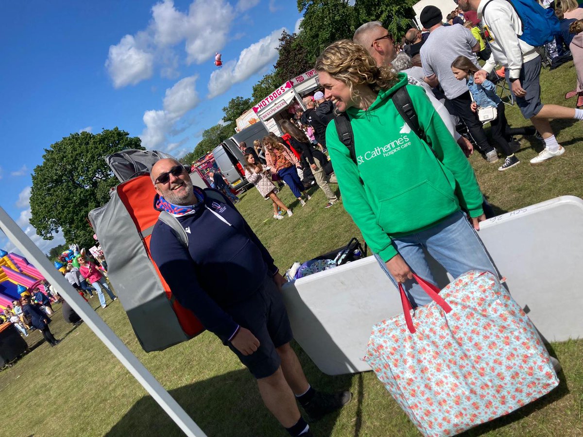 StCatherinesPre's tweet image. Join us on Sat 14 June at:

Penwortham Gala – music, procession, stalls
Longridge Field Day – parade, floats, artisan market

Try your luck at our teddy tombola – every ticket wins! 🧸
#SupportStCatherines #CommunityEvents #TeddyTombola