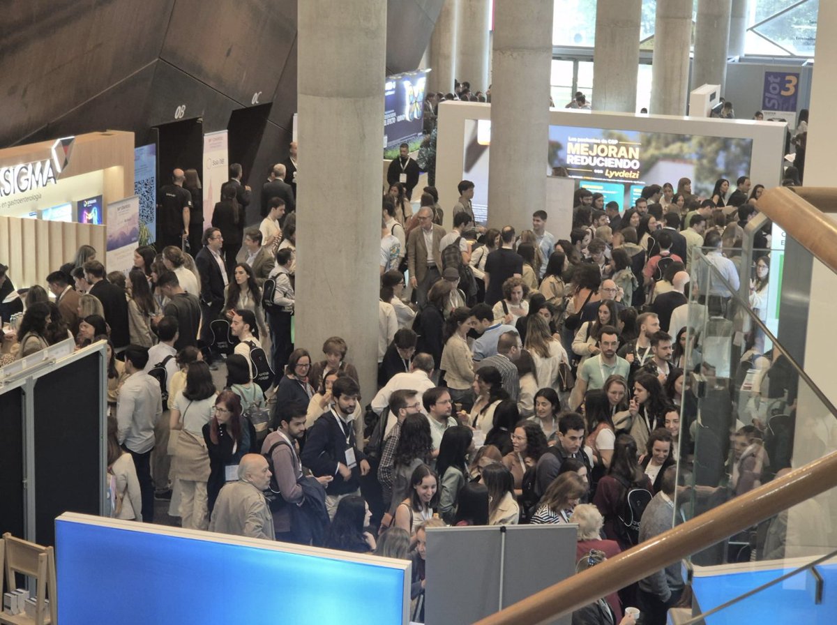 Javier Crespo (@drjaviercrespo) on Twitter photo Fantástico ambiente en el 84 Congreso de la <a href="/sepdigestiva/">Sociedad Española de Patología Digestiva (SEPD)</a>, con muchos jóvenes compañeros deseosos de adquirir los últimos conocimientos en endoscopia terapéutica. Fantástico ambiente en el 84 Congreso de la <a href="/sepdigestiva/">Sociedad Española de Patología Digestiva (SEPD)</a>, con muchos jóvenes compañeros deseosos de adquirir los últimos conocimientos en endoscopia terapéutica.